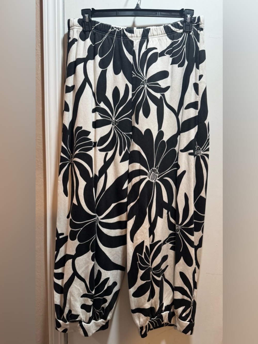 NWOT Bryn Walker Wyatt Bamboo Fleece Floral Print Pants Size XL